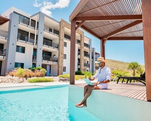 Pool - Stylish sea-view apartment with sunset terrace - Coral Estate (Sint Willibrordus)