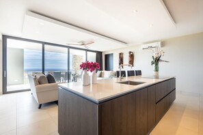 Interior - Luxury apartment with panoramic sea views - Coral Estate (Sint Willibrordus)