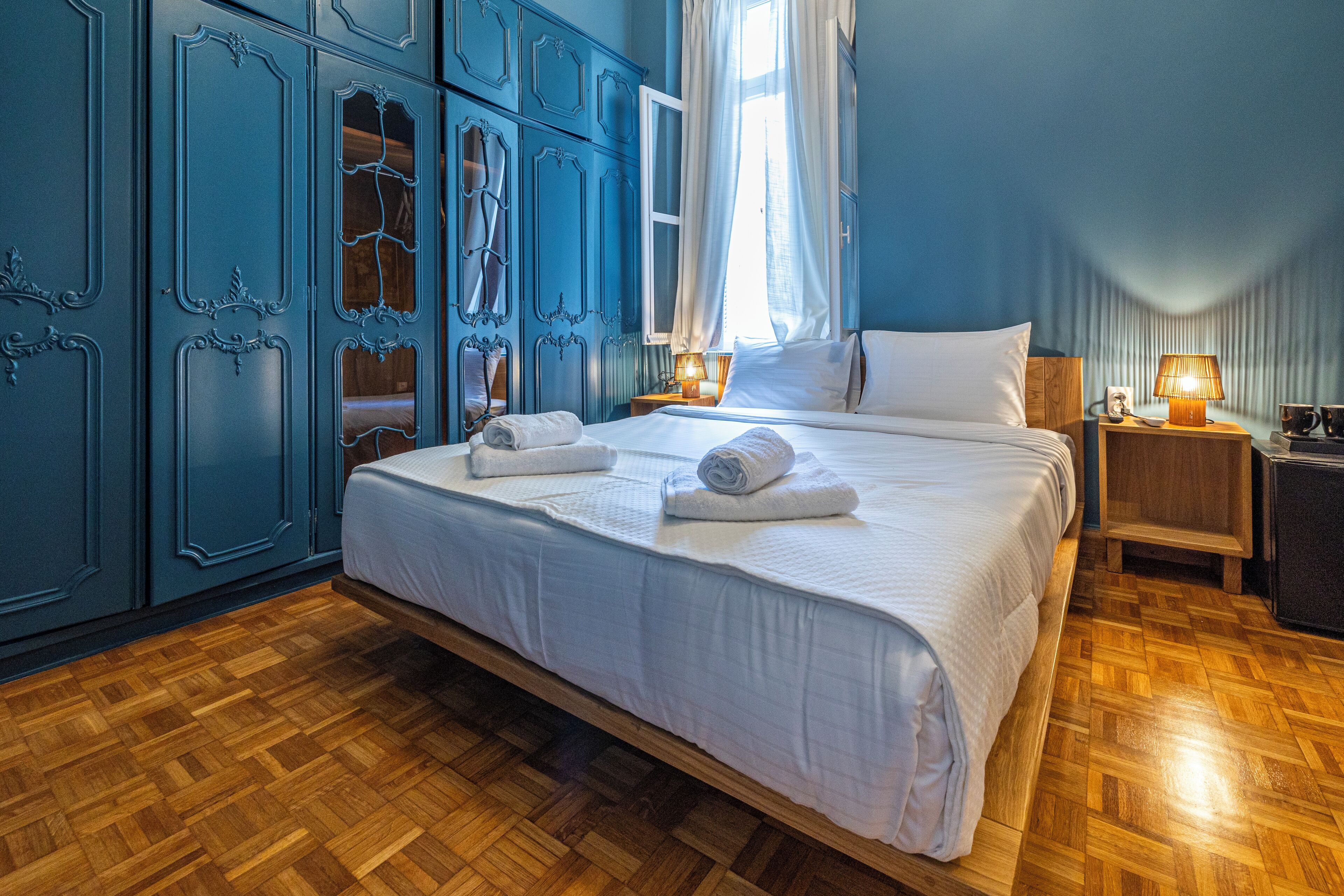 Standard Double Room | In-room safe, blackout curtains, soundproofing, iron/ironing board