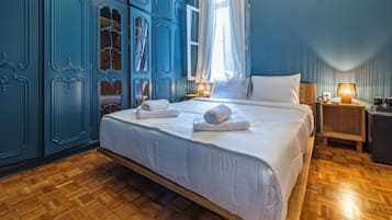 Kahden hengen standard-huone | Tallelokero huoneessa, pimennysverhot, äänieristys, silitysrauta/-lauta