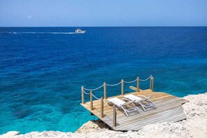 Beach - Villa Sea Breeze - Five Bedroom Villa, Sleeps 10 (Sint Willibrordus)