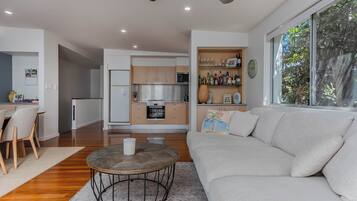 House, Balcony, Pool View | Living area | Flat-screen TV