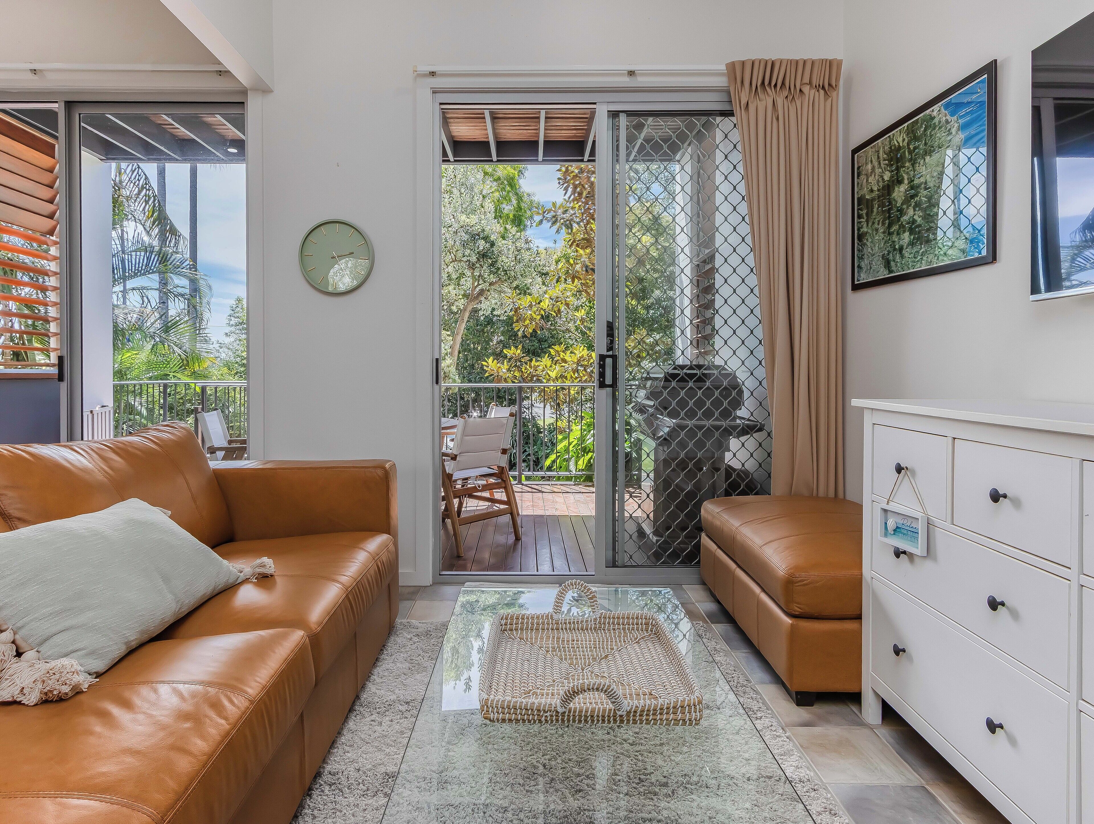 House, Balcony, Pool View | Iron/ironing board, free WiFi