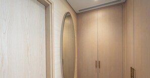 Apartment, Sea View | Bathroom - LUX Iconic Views at Palm Tower Suite 6 (Dubai)