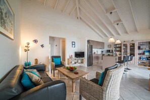 Living area - Panoramic sea-view villa with private pool - Coral Estate (Sint Willibrordus)
