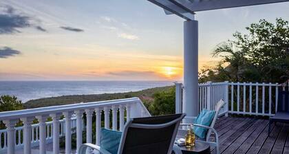 Panoramic sea-view villa with private pool - Coral Estate