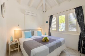 Free WiFi, bed sheets - Panoramic sea-view villa with private pool - Coral Estate (Sint Willibrordus)