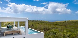 Outdoor dining - Modern villa with infinity pool and sea views - Coral Estate (Sint Willibrordus)