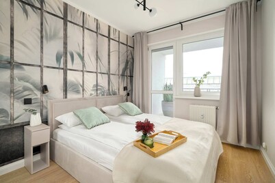 Comfortable Apartment in Poznan | Garage | Balcony