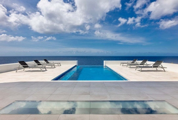 Pool - Luxury sea view villa with private pool - Coral Estate (Sint Willibrordus)
