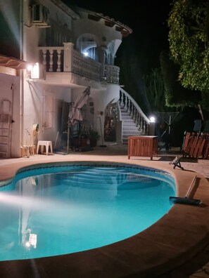 Outdoor pool - Popular vacation villa with private pool in Moraira (Teulada)