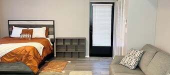 Cozy 1-bedroom studio in superb Ocala with AC comfort