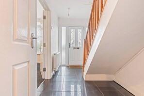 Maison, 5 chambres | Intérieur