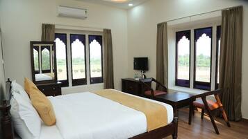 Superior Double Room, Garden View