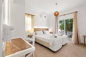 In-room safe, iron/ironing board, travel cot, free WiFi - Beach Front Villa Thaleia, Sea Views, 3 BDR, Private Pool, Furnished Terrace,. (Famagusta)