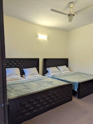 Soundproofing, iron/ironing board, free WiFi