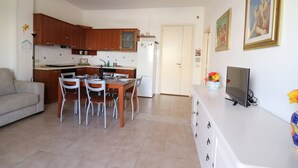 Interior - Casa Rossella – Spacious apartment with terrace, near the sea (Otranto)