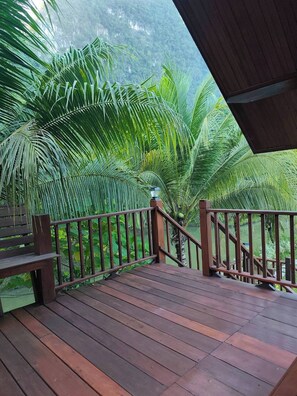 บ้านพัก, 1 ห้องนอน, สูบบุหรี่ได้, วิวสวน | บริเวณที่พัก