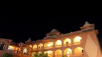 Fachada da propriedade