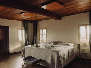 WiFi、ベッドシーツ