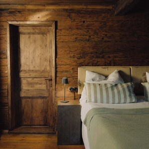 واي فاي وملاءات أسرّة