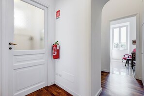 Appartement, 3 chambres, cuisine, vue ville | Vue de la chambre