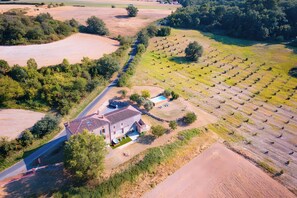 Exterior - Casa Lounell: Pool, Spa, Sauna & Games Room in the Tarn Countryside (Graulhet)