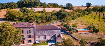 Casa Lounell: Pool, Spa, Sauna & Games Room in the Tarn Countryside