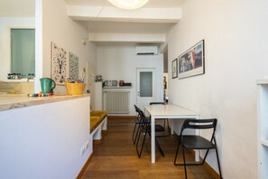 Dining - Sant’Ambrogio 3‑Bedroom Apartment (Florence)