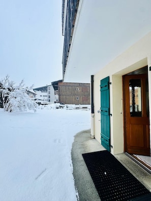 Exterior detail - Center Gets - Private garden - 2-minute walk to the slopes (Les Gets)