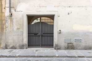 Exterior detail - Santa Croce Cozy Duplex (Firenze)