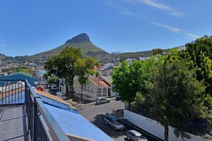House - Modern En-suite Room Rooftop Terrace Central (Cape Town)