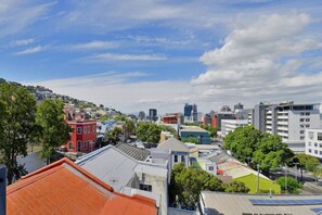 1 bedroom - Modern En-suite Room Rooftop Terrace Central (Cape Town)