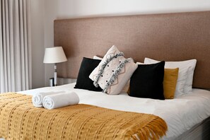 House | Exterior - Marrakesh Themed Studio With Huge Rooftop Terrace (Cape Town)