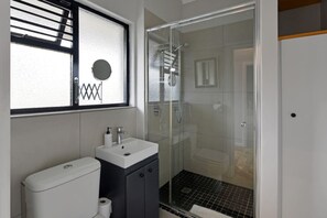Apartment | 2 bedrooms - Charming 2-bed Central Green Point Stadium (Cape Town)