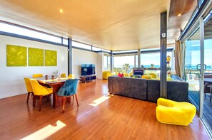 Ferienhaus | 3 Schlafzimmer, Schreibtisch