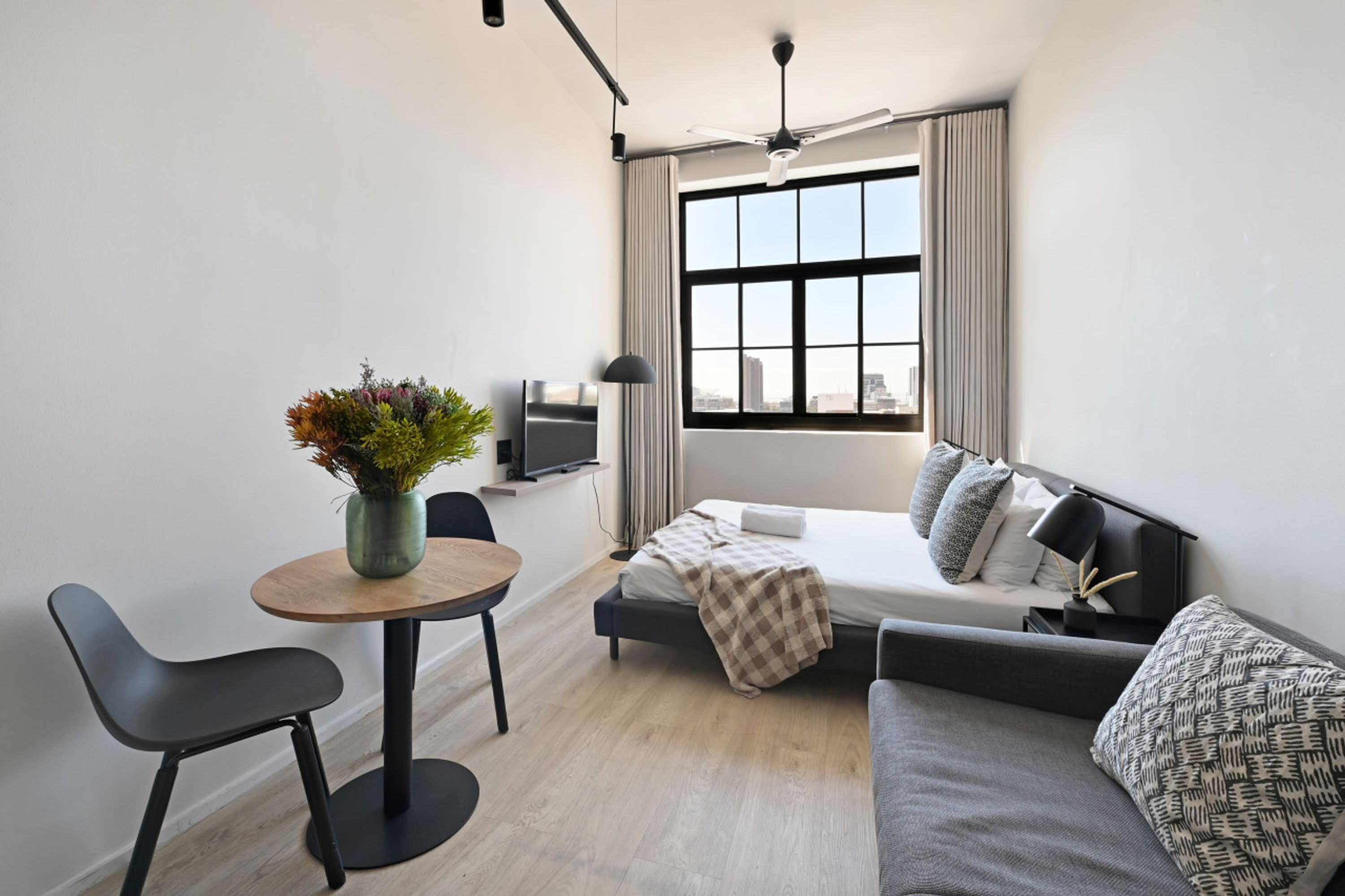 1 bedroom