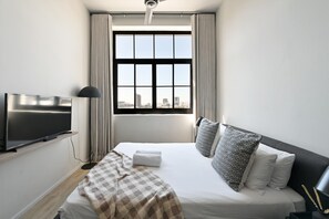 House | Exterior - Modern Apt Co-working East City (Cape Town)