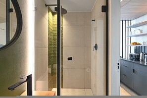 Apartment | 1 bedroom - Modern Apt Co-working East City (Cape Town)