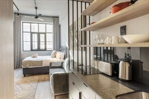 House | 1 bedroom - Modern Apt Co-working East City (Cape Town)