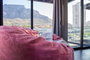 2 bedrooms - Two Bed Gardens Central Secure (Cape Town)