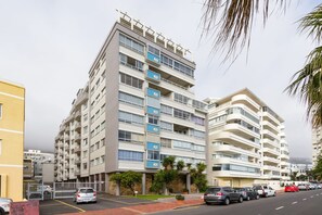 House | 3 bedrooms - Ocean Front Apartment w Sea Views Pleasant Ways (Cape Town)