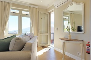 1 bedroom - Serene Franschhoek One Bed With Breathtaking Views (Franschhoek)