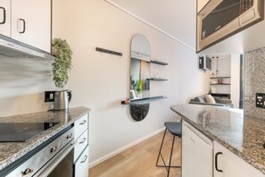 Apartment, Smoking | 1 bedroom - Walk to Beach Sea Point Promenade The Flamingo (Cape Town)