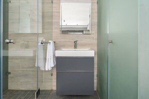 House - Stylish 1bed Secure Mountain Views (Cape Town)