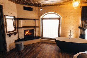 Premium bedding, memory-foam beds, minibar, iron/ironing board - Nora Inn Cappadocia (Nevşehir)