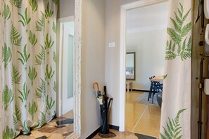 Interior - Apartment 'Casa La Perla' with Wi-Fi and Air Conditioning (Rapallo)