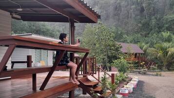 House, 1 Bedroom, Smoking, Terrace | Property grounds