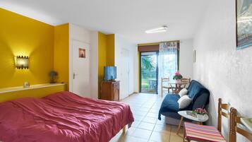 Een strijkplank/strijkijzer, wifi