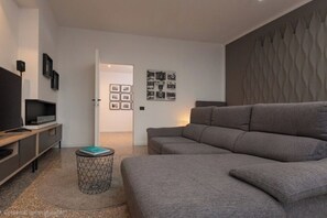 TV connectée, cheminée